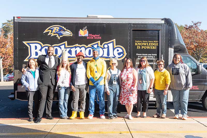 Volunteers at Maryland Book Bank Bookmobile promoting literacy and book donations