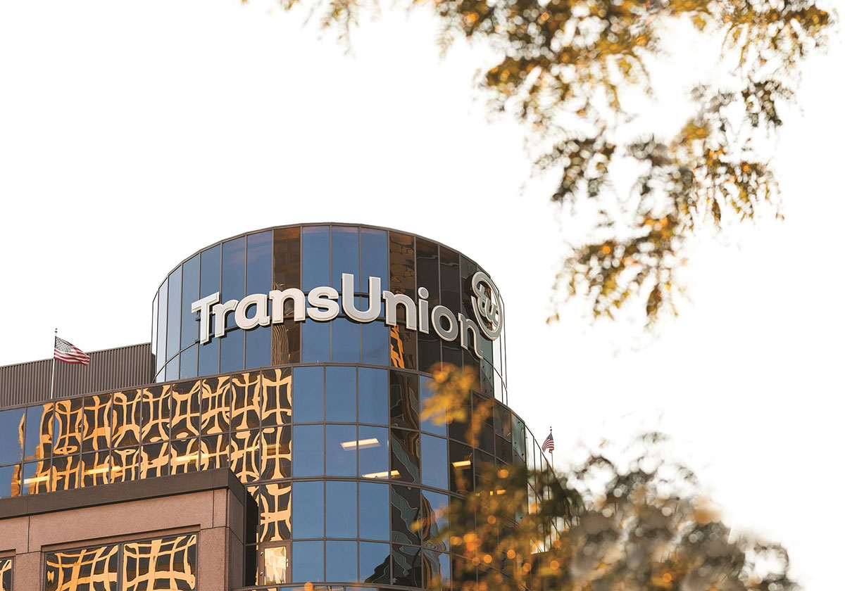TransUnion Signs Agreement with Constellation to Purchase Renewable Energy