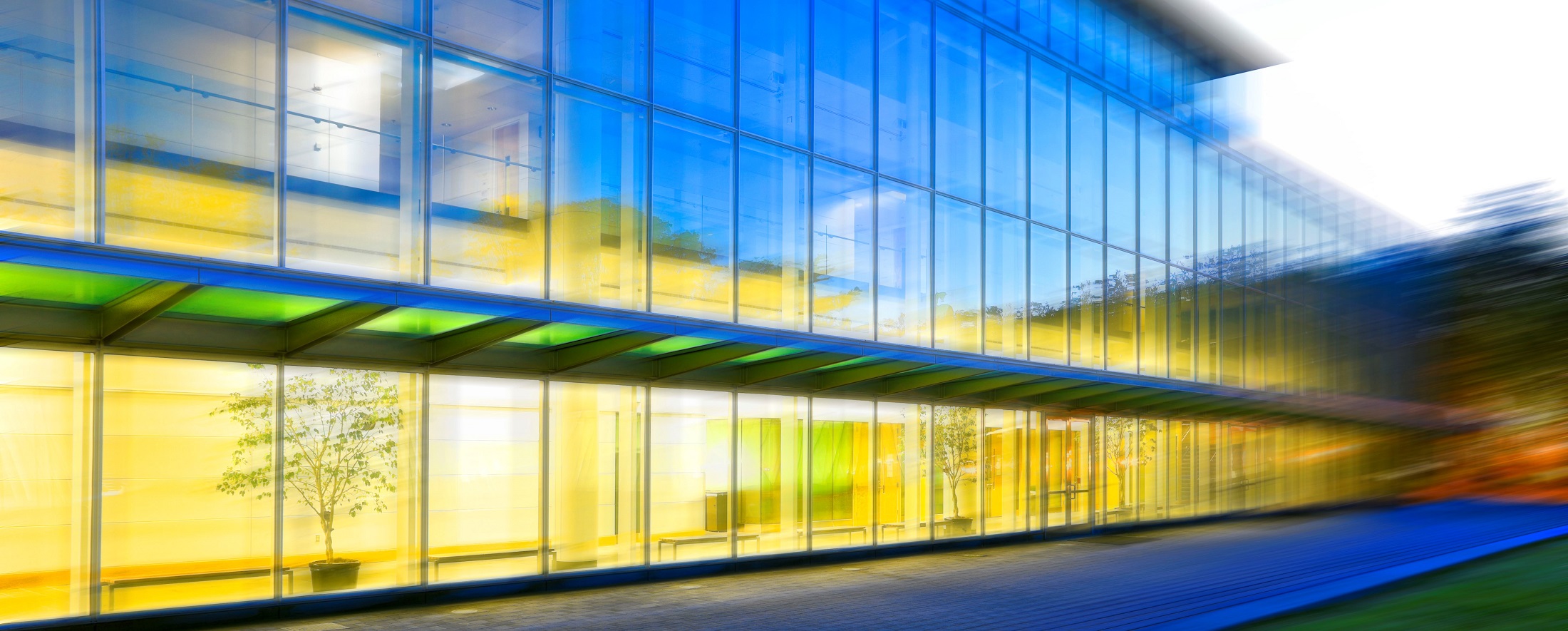 PROPERTY RELEASE ON FILE. UW's 196,000 square foot, six-story Law School building is located on the northwest corner of the main University campus. Its architecture is modern and energy-efficient, with crystals (pyramid shapes just right of this p.o.v.) allowing natural light to fill the library and corridors.