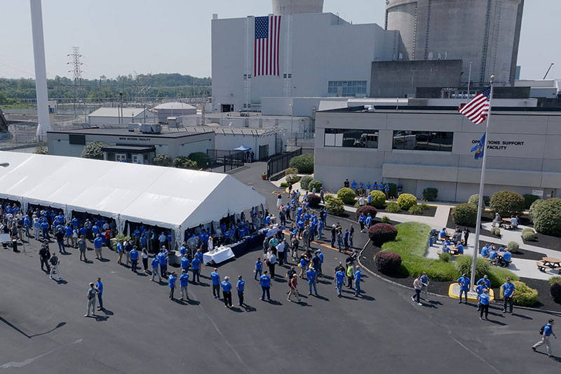 Crane site celebration