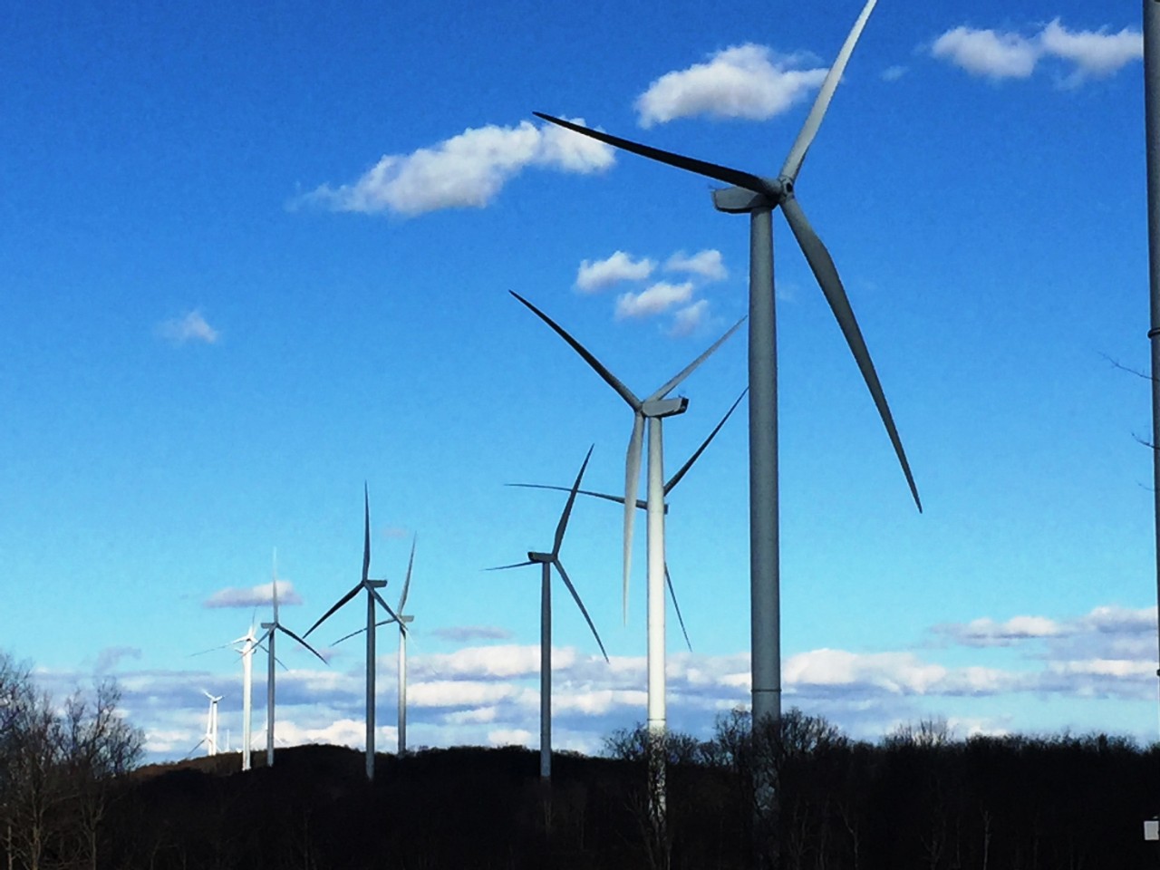 Windmills for Wind energy project